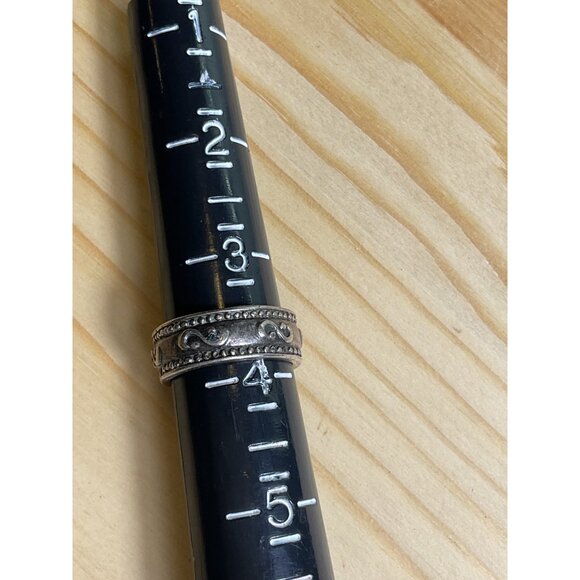 Versitile Ornate Silver Scroll & Dot Ring Band - Picture 4 of 4